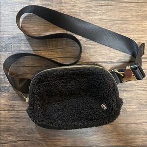 Lululemon Black Fleece Crossbody Bag